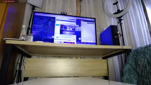 Antonella Martini online show from 11/27/25, 07:49