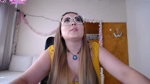 Antonella Martini online show from 04/09/26, 08:47