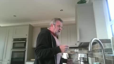 martinrgbxxxx online show from 05/21/26, 07:48
