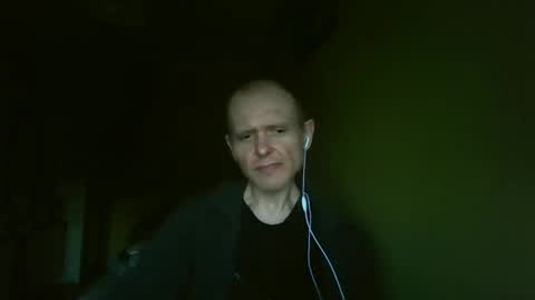 CumShowerJustForRoundJuicyBootyDirtyMilfsWetHole online show from 03/19/26, 05:00