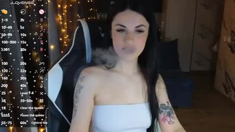 Snapshot of mary___moore chatting on 03/11/25, 11:59 Maria online show from 03/11/25, 11:59