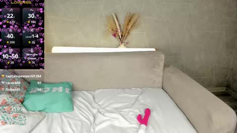 mary__bailey online show from 03/16/26, 05:44