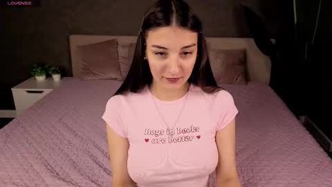 Carrie online show from 10/03/25, 09:06