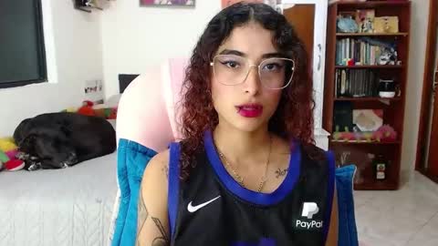 mary online show from 02/22/25, 12:49