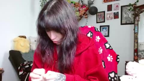                      100   online show from 04/25/26, 01:41
