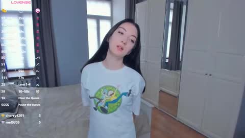 Mary online show from 12/14/25, 09:03