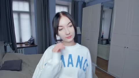 Mary online show from 12/22/25, 09:39