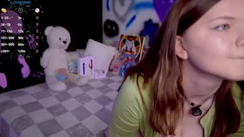 Mary online show from 04/09/26, 05:29