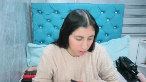 Snapshot of mary_mood_ chatting on 02/12/25, 11:07 Mary Moon online show from 02/12/25, 11:07