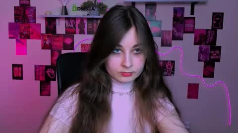 Snapshot of mary_moon__ chatting on 02/22/26, 08:29 mary_moon__ online show from 02/22/26, 08:29