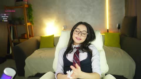 Snapshot of mary_shiota chatting on 12/18/24, 07:58 HelIo Everyone Im MaryWelcome to my room and lets have a good time together with me online show from 12/18/24, 07:58