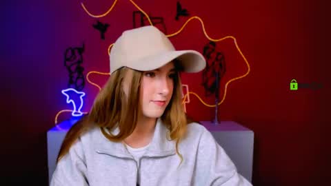 mary skiny online show from 04/15/26, 11:17