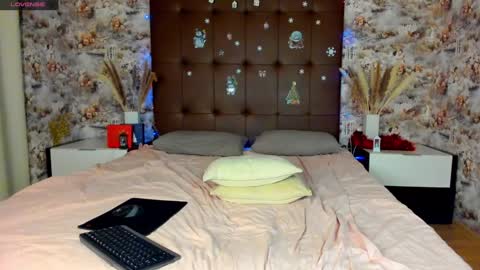 mary_stevenss online show from 01/09/25, 01:02