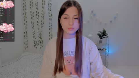 Snapshot of mary_tim chatting on 01/24/25, 04:39 Maryana online show from 01/24/25, 04:39