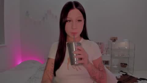 Snapshot of mary_tim chatting on 09/24/25, 02:31 Maryana online show from 09/24/25, 02:31