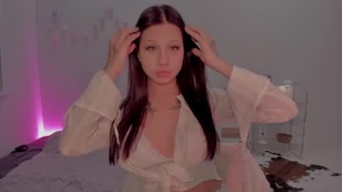 Snapshot of mary_tim chatting on 10/03/25, 07:55 Maryana online show from 10/03/25, 07:55