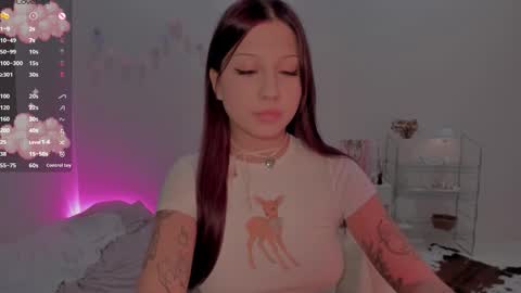 Snapshot of mary_tim chatting on 10/17/25, 03:14 Maryana online show from 10/17/25, 03:14