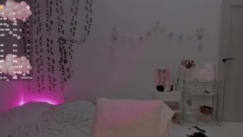 Snapshot of mary_tim chatting on 11/13/25, 05:23 Maryana online show from 11/13/25, 05:23