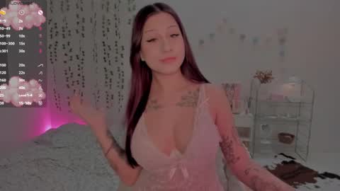 Snapshot of mary_tim chatting on 12/03/25, 03:32 Maryana online show from 12/03/25, 03:32