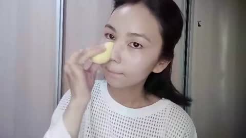 Lily online show from 06/18/26, 12:09