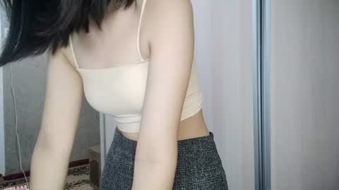 Lily online show from 06/24/26, 11:09