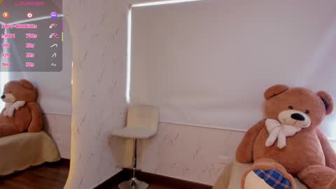 Mary online show from 10/07/25, 02:25