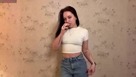 Stephie online show from 02/21/26, 08:10