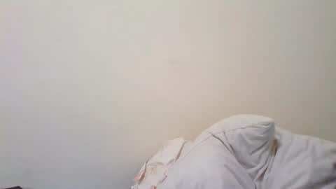 Snapshot of maryem199115 chatting on 07/12/26, 11:12 maryem online show from 07/12/26, 11:12