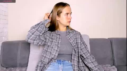 Mari online show from 11/07/25, 08:36