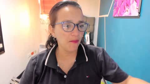 Marylin online show from 12/12/24, 08:21