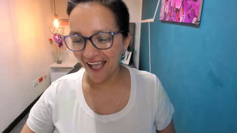 Marylin online show from 12/19/24, 11:14