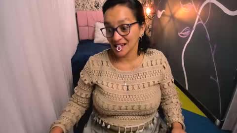 Marylin online show from 03/12/25, 01:03