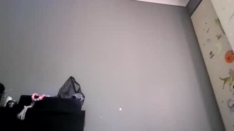 Snapshot of marym3 chatting on 12/01/25, 06:51 tightTilly online show from 12/01/25, 06:51