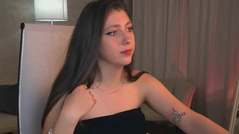 Mary Miller online show from 09/18/25, 09:33