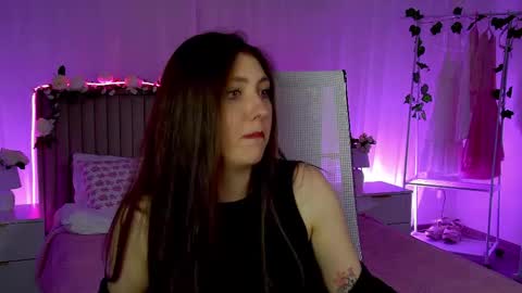 Mary Miller online show from 03/06/26, 08:44