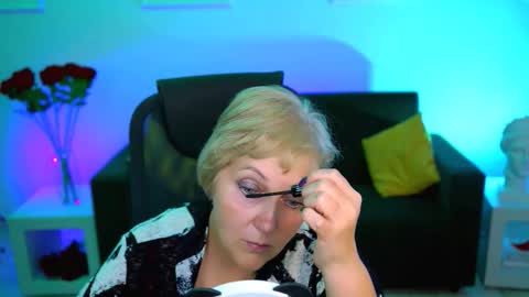 Snapshot of marymogan chatting on 10/09/25, 08:12 marymogan online show from 10/09/25, 08:12