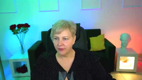 Snapshot of marymogan chatting on 10/16/25, 04:46 marymogan online show from 10/16/25, 04:46