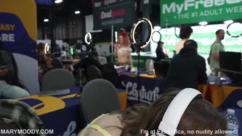 Snapshot of marymoody chatting on 10/26/25, 06:58 Mary Moody online show from 10/26/25, 06:58