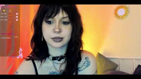 Mary x online show from 10/18/25, 08:37