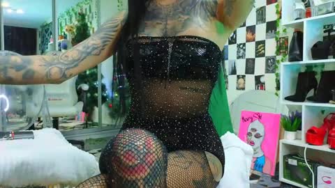 Mary online show from 12/20/24, 06:45