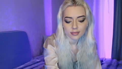 MaryVi online show from 04/04/26, 01:26