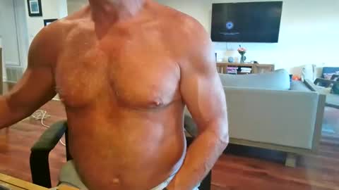mascmuscle49 online show from 06/01/26, 01:07