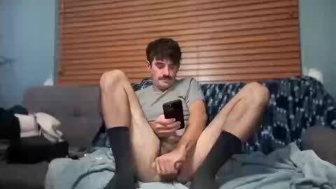 Snapshot of masculinehole chatting on 10/18/25, 04:26 Masculine Hole online show from 10/18/25, 04:26