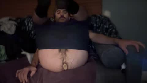 Snapshot of masculinehole chatting on 11/18/25, 09:03 Masculine Hole online show from 11/18/25, 09:03