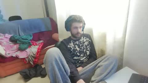 mash_potatoes_are_good online show from 05/02/26, 01:27