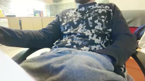 mash_potatoes_are_good online show from 05/04/26, 01:23