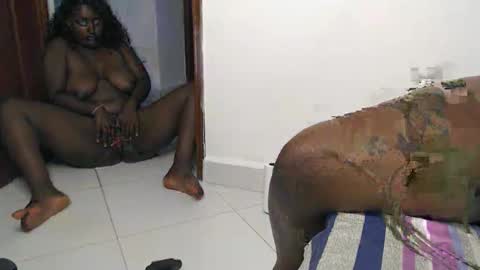 mashmellow_m online show from 01/15/26, 06:22