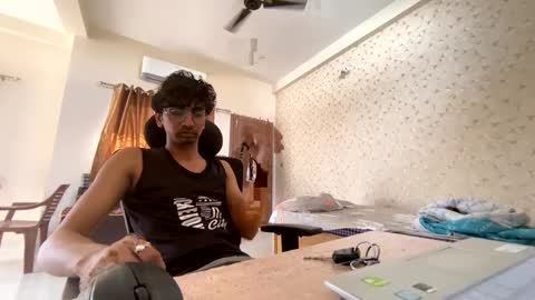 maskboyz2003 online show from 10/06/25, 03:37