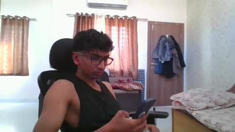 Mask Boy online show from 03/05/26, 04:52