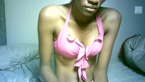 maskgang001 online show from 03/17/26, 04:28